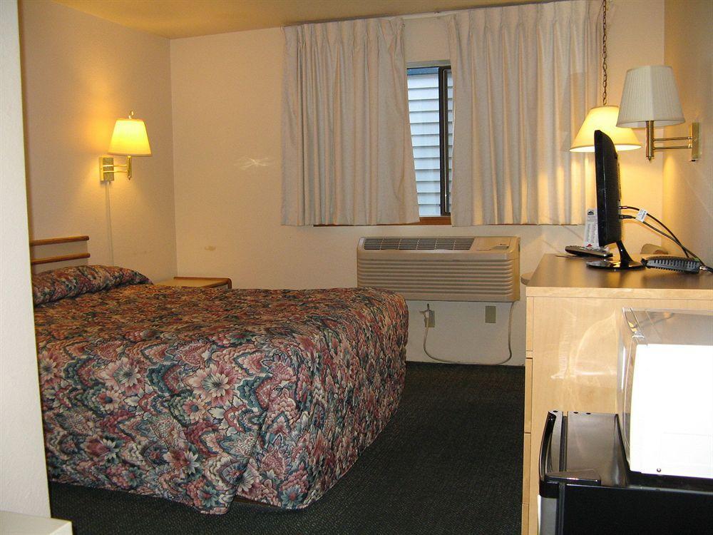 Bellingham Lodge Buitenkant foto